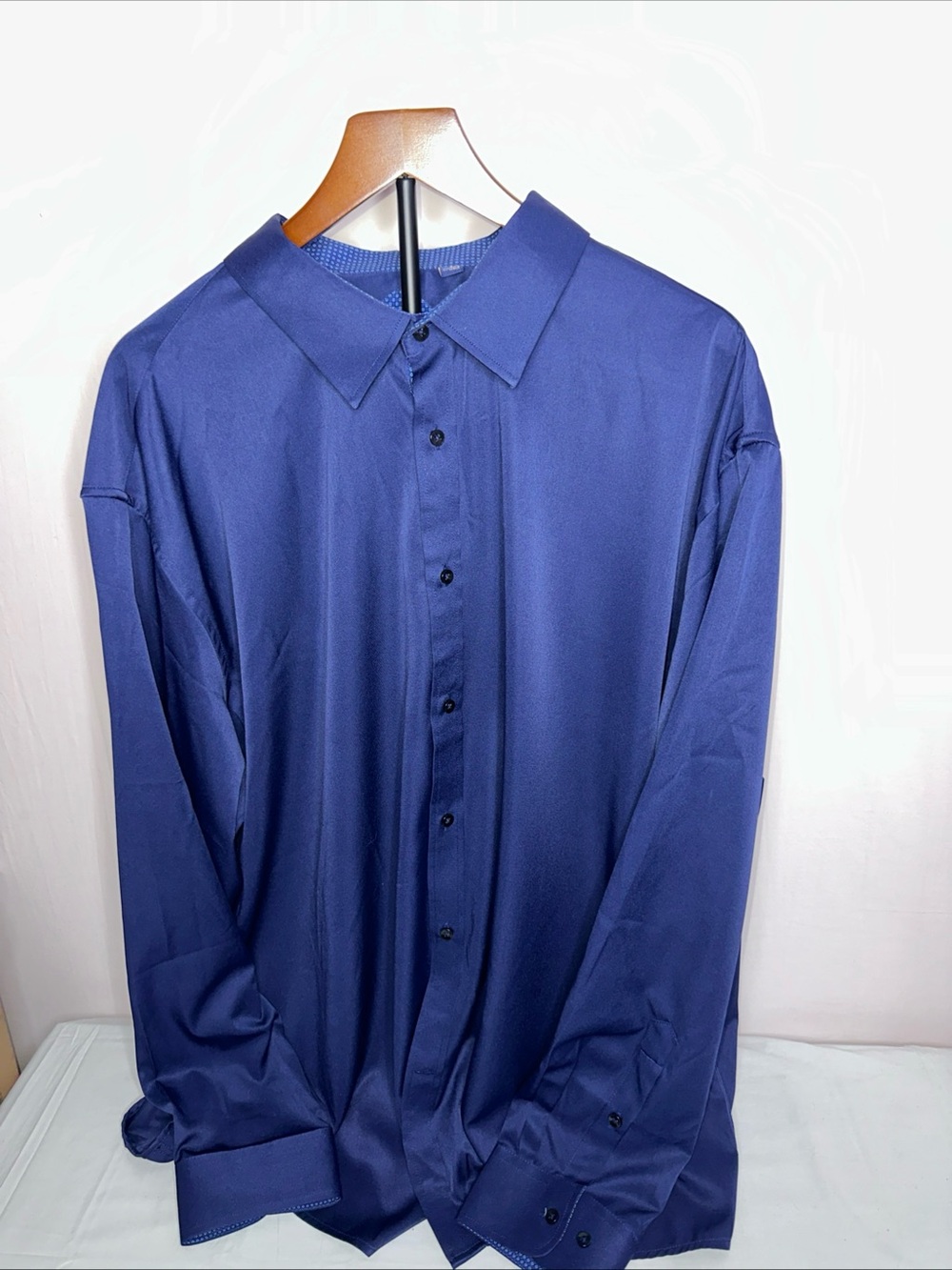 Men's Long-Sleeve Dress Shirt in Deep Blue